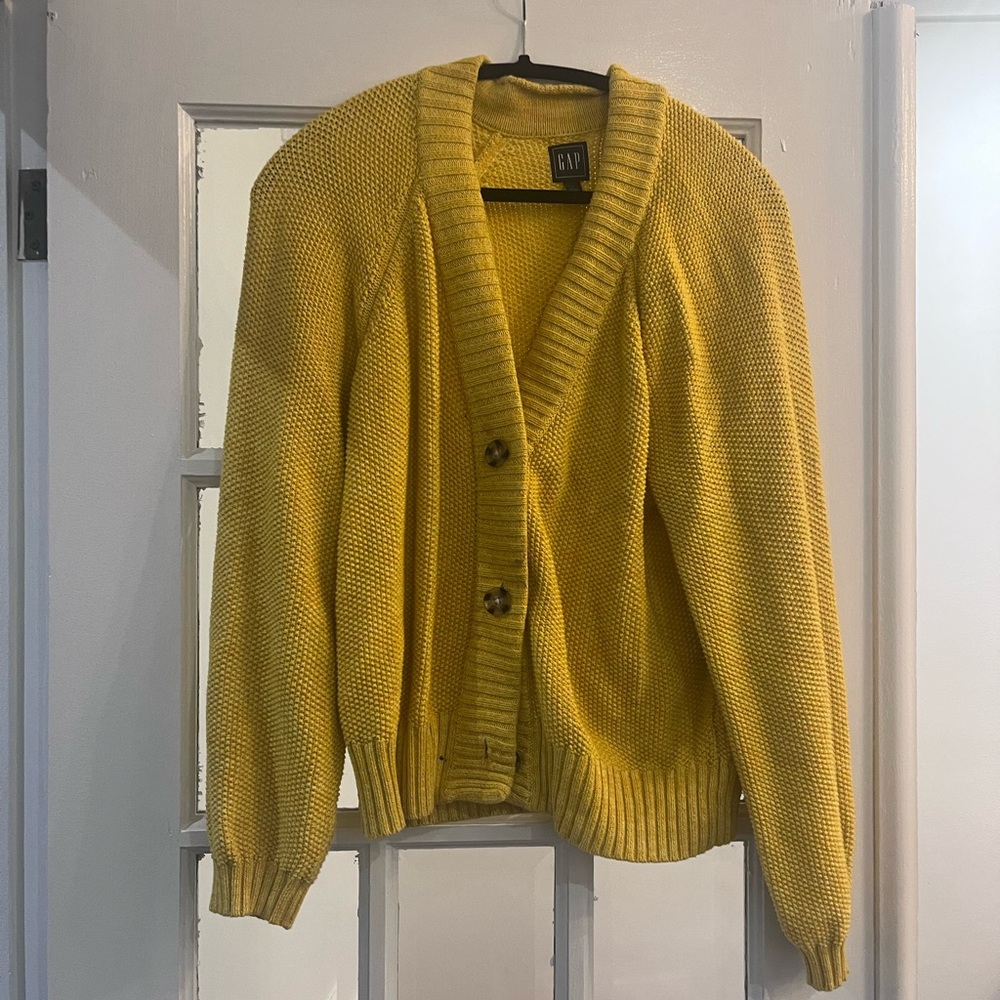 Gap crop cardi